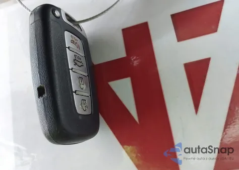 2014 Hyundai Genesis 3.8 z USA, uszkodzony, nr VIN KMHGC4DD9EU266185